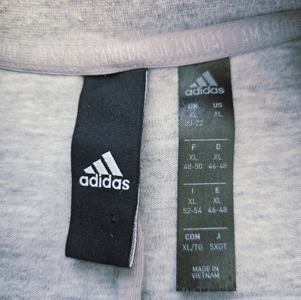 Adidas Gray Men's XL Sweatshirt Western Oregon Wolves